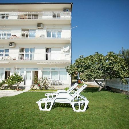 Beach Studio Apartment Tina Kaštela Exteriér fotografie