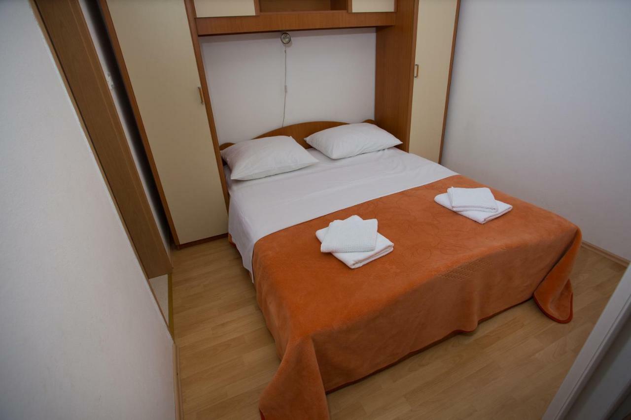 Beach Studio Apartment Tina Kaštela Exteriér fotografie
